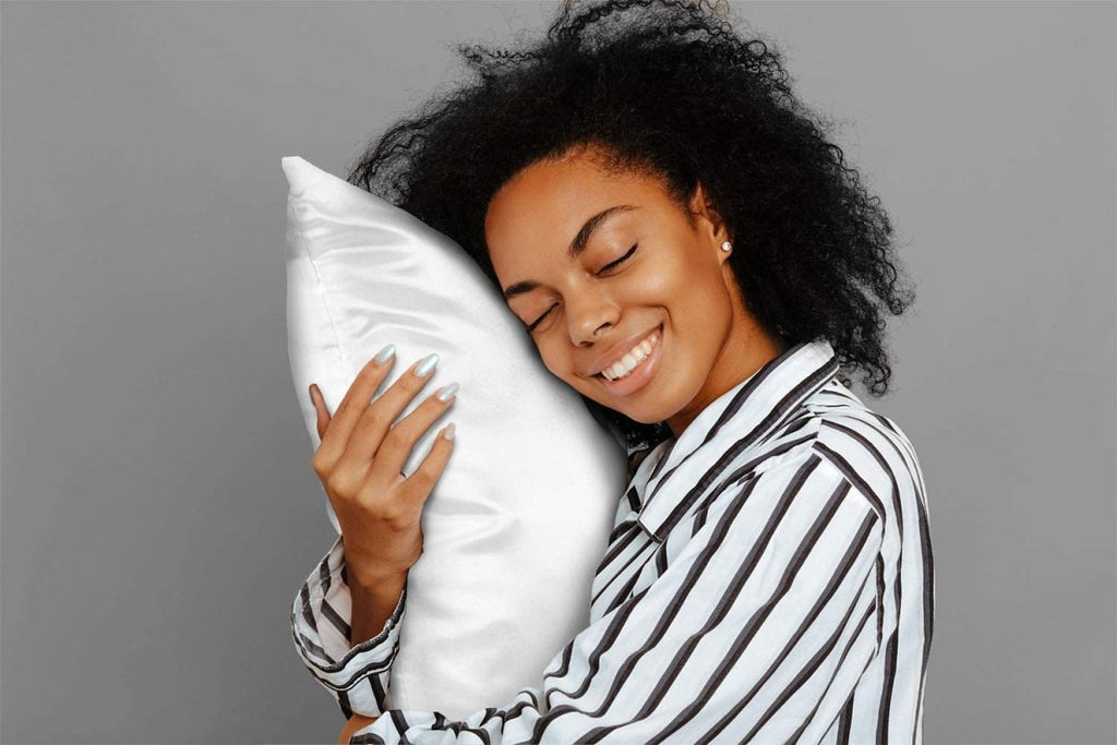 Why choose silk pillowcases? Benefits - BETTER SLEEP - Canada's Premium Weighted Blanket