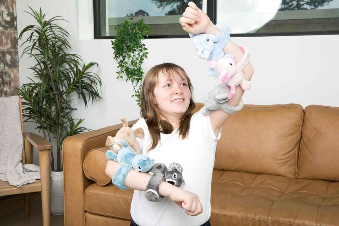 NEW ! HUGIMALS Hug Babies